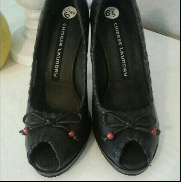 Chinese laundry heels BRAND NEW!! - Picture 2 of 3